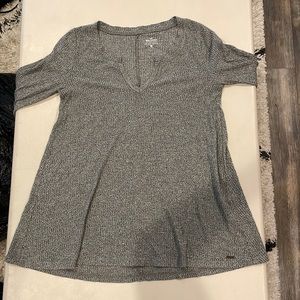 Hollister long sleeve v-cut